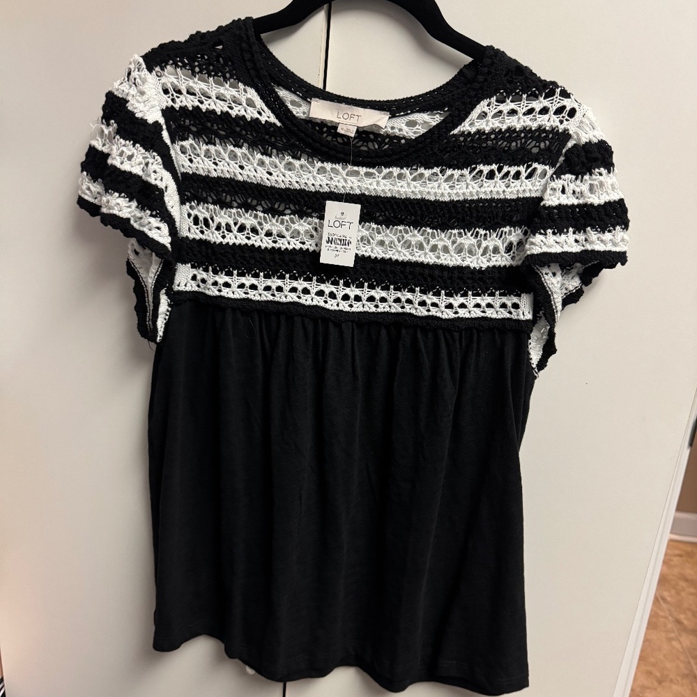 LOFT Shirt - Size medium - Black and White